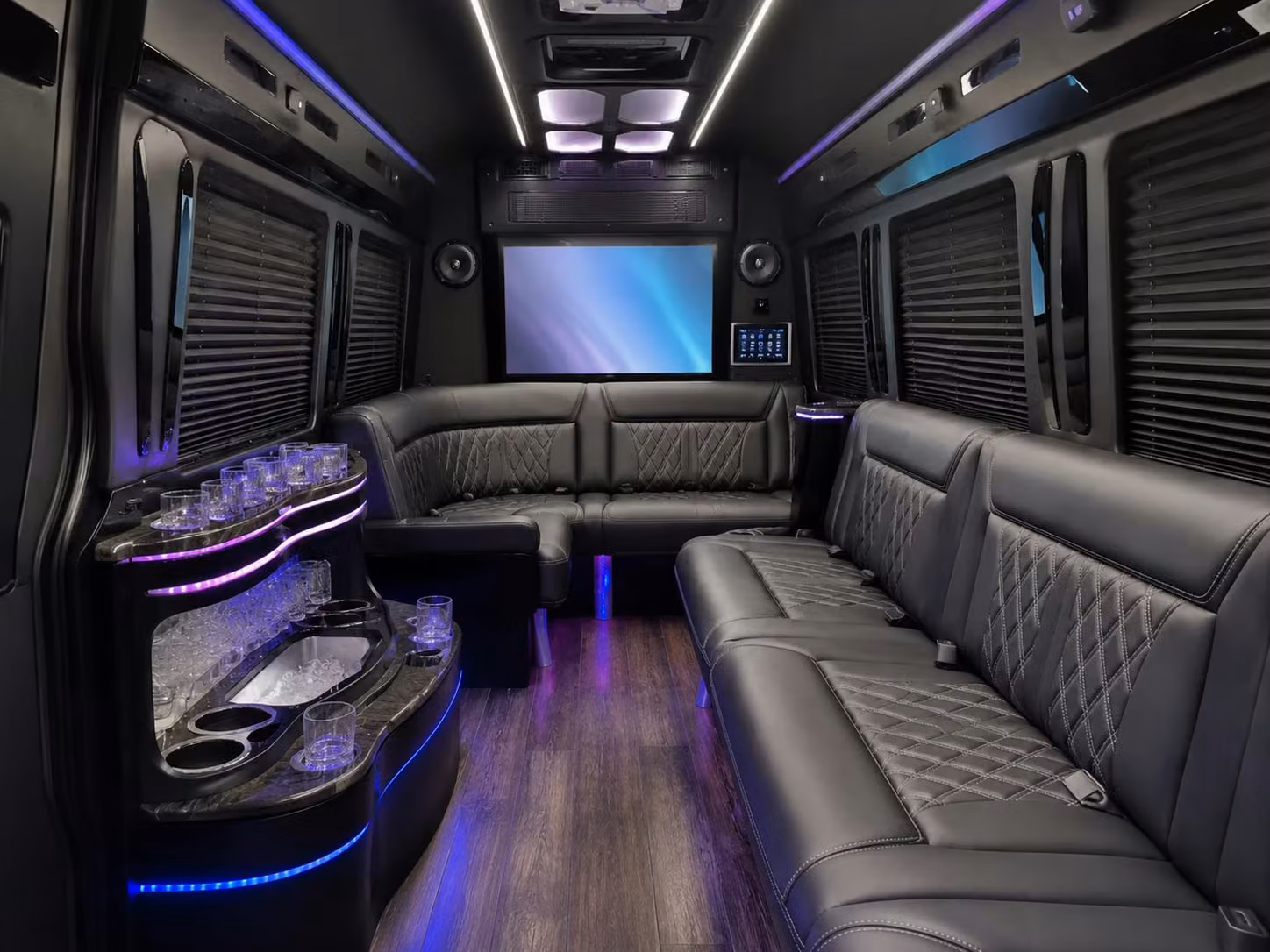 bus rental options for deerfield beach trips