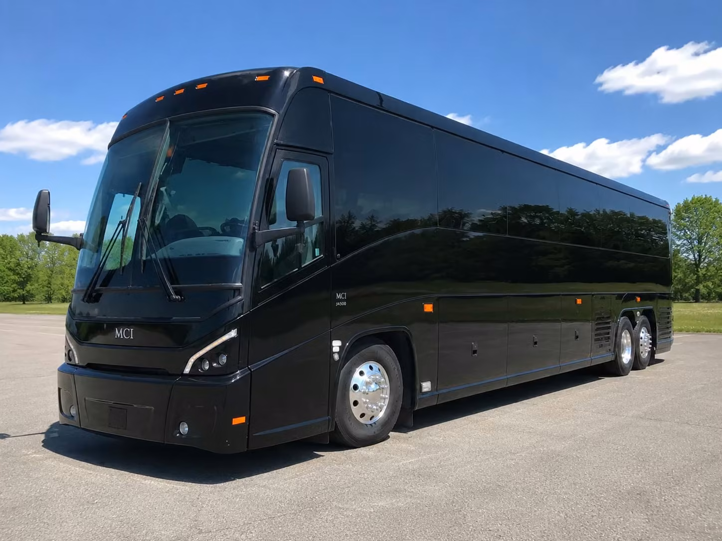 corporate event bus rentals in deerfield beach