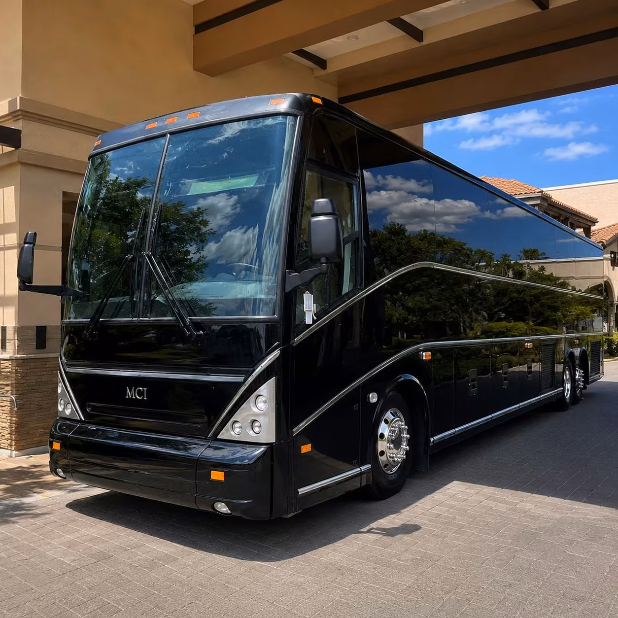 employee shuttle services for deerfield beach businesses and corporate campuses