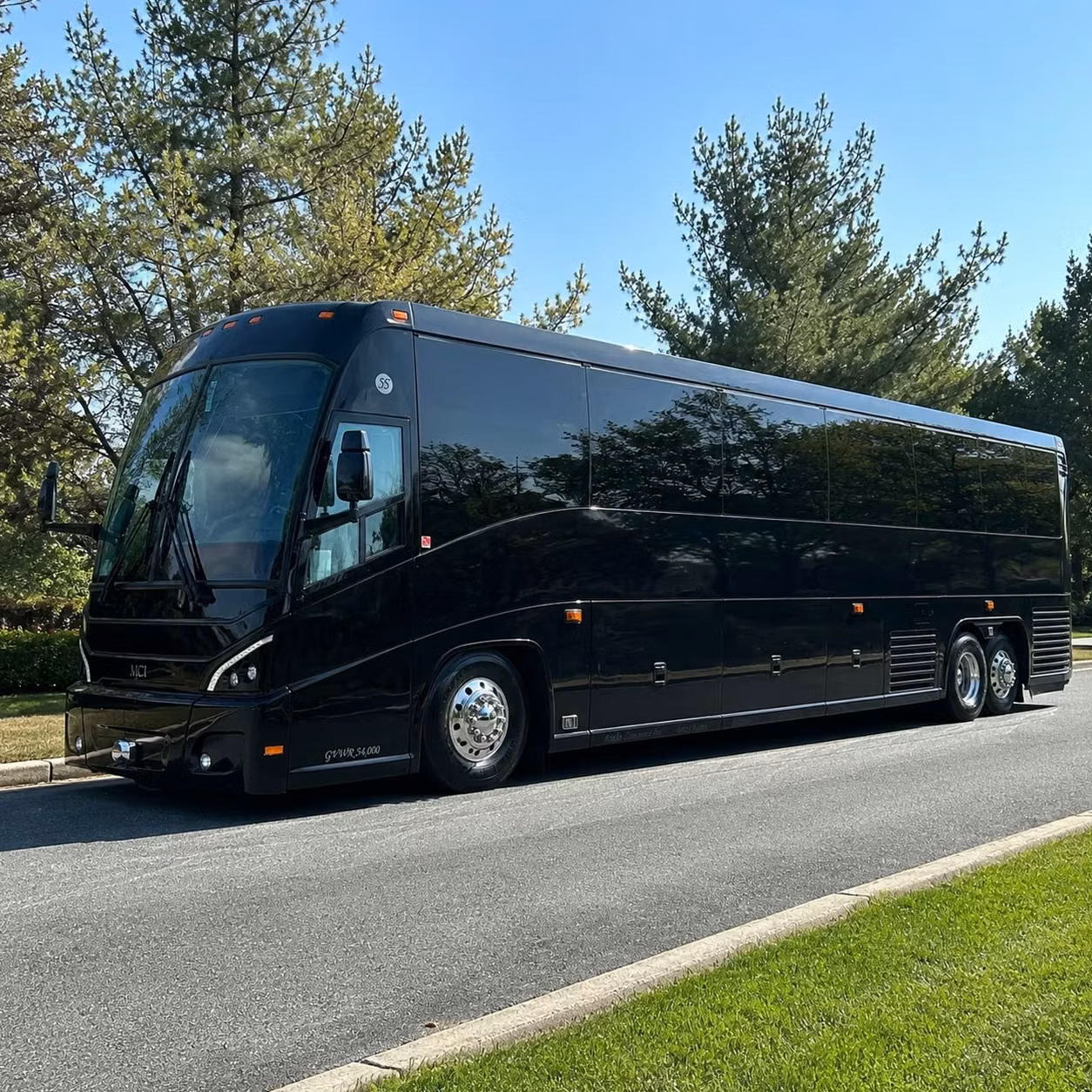 find the right bus size for your deerfield beach employee shuttle program