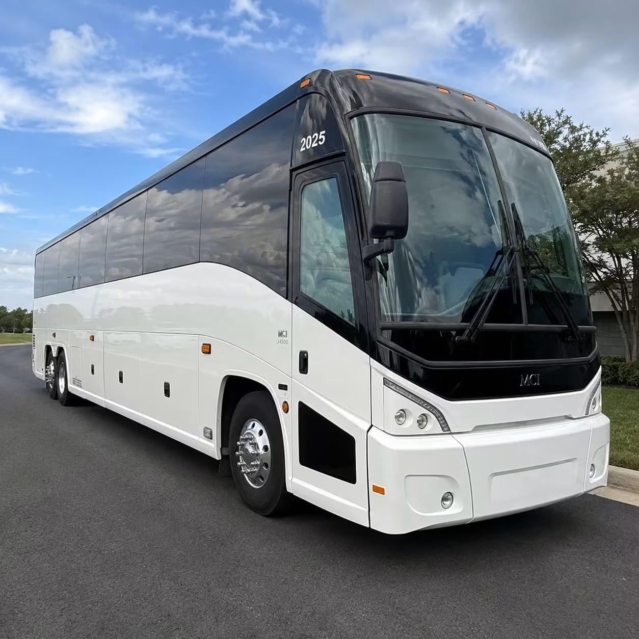 hard rock live hollywood concert shuttle bus rentals from deerfield beach